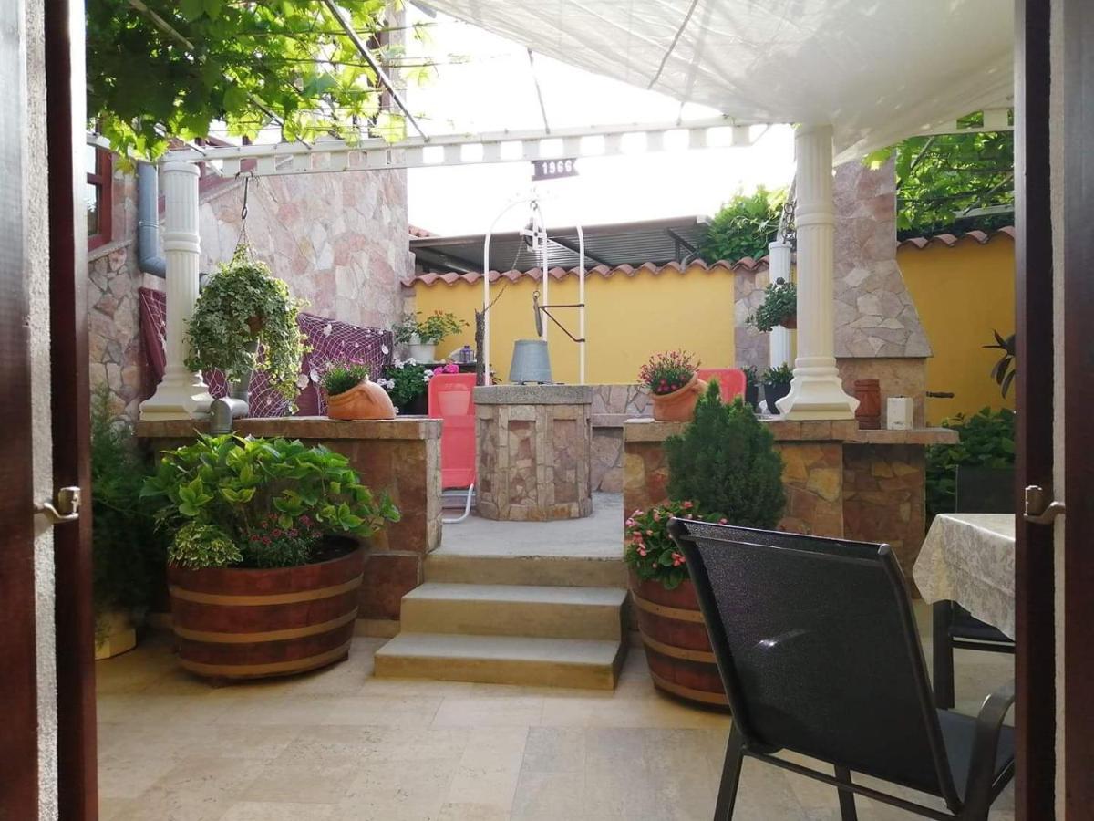 T&D Apartmani Pula Ngoại thất bức ảnh