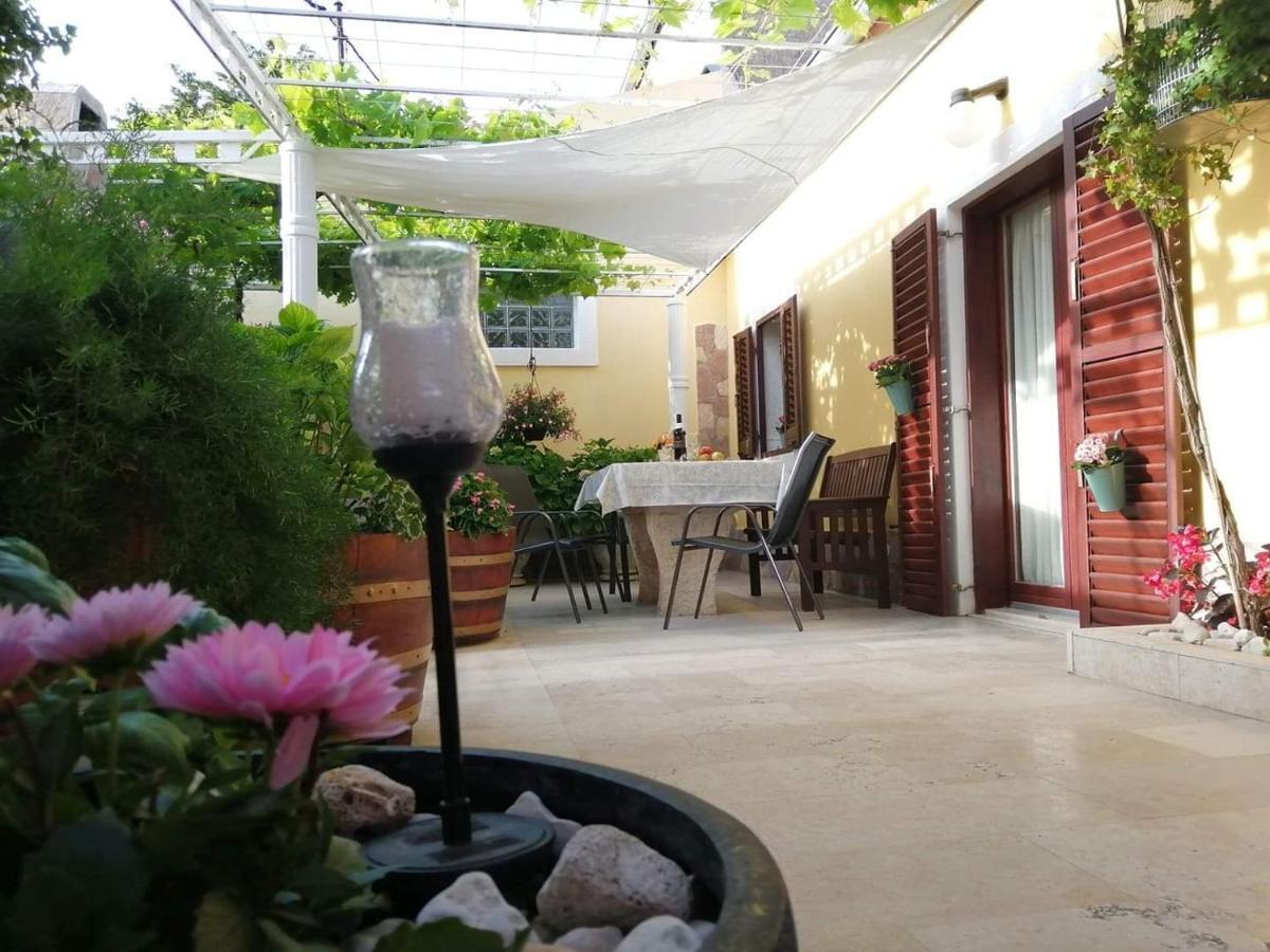 T&D Apartmani Pula Ngoại thất bức ảnh
