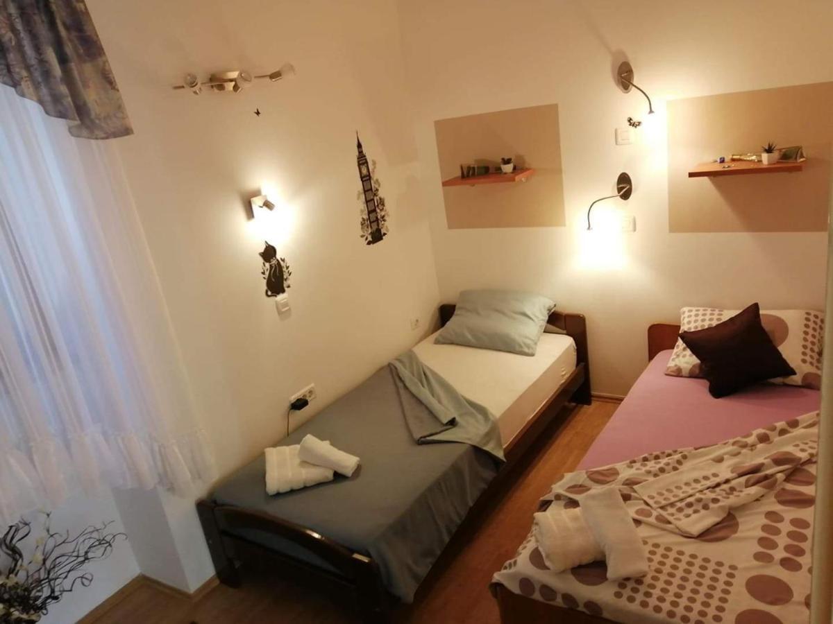 T&D Apartmani Pula Ngoại thất bức ảnh