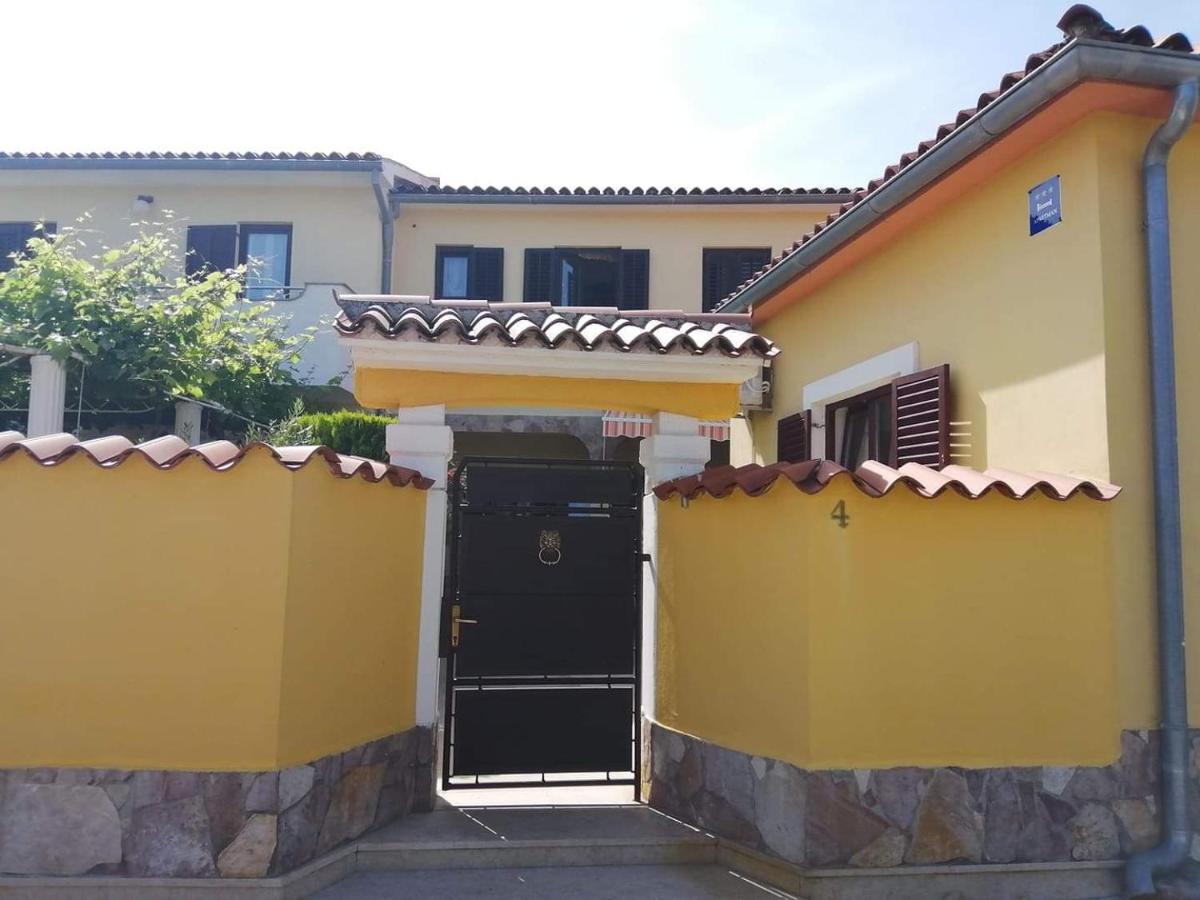 T&D Apartmani Pula Ngoại thất bức ảnh